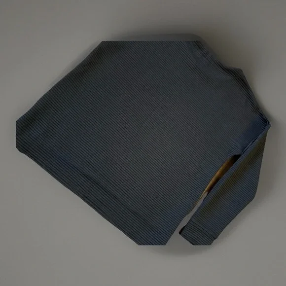 NWT Daisy Fuentes Fit Ribbed Pullover With Side Zippers Black Womens Large - Picture 5 of 7